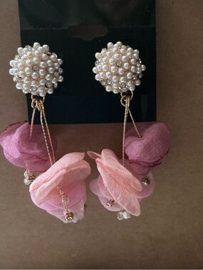 Faux Pearl and Chrystal round Cluster with dangling Pink Fabric Flowers.